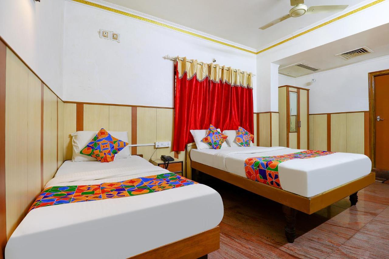Fabhotel Shivaals Residency - Rajajinagar Bangalore Exterior foto
