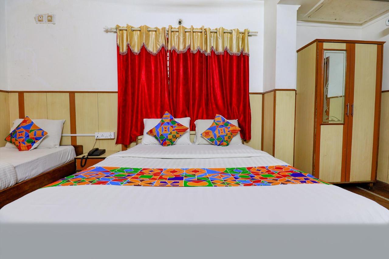 Fabhotel Shivaals Residency - Rajajinagar Bangalore Exterior foto