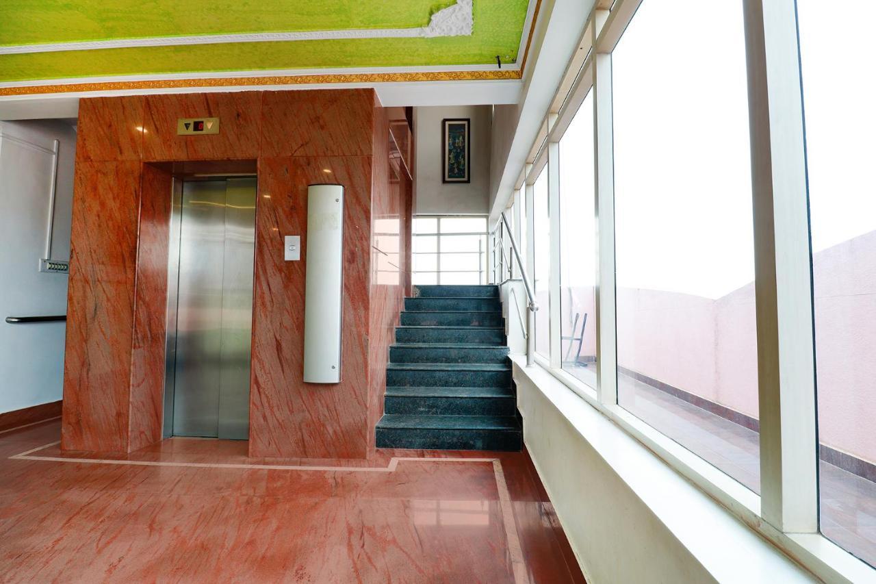 Fabhotel Shivaals Residency - Rajajinagar Bangalore Exterior foto